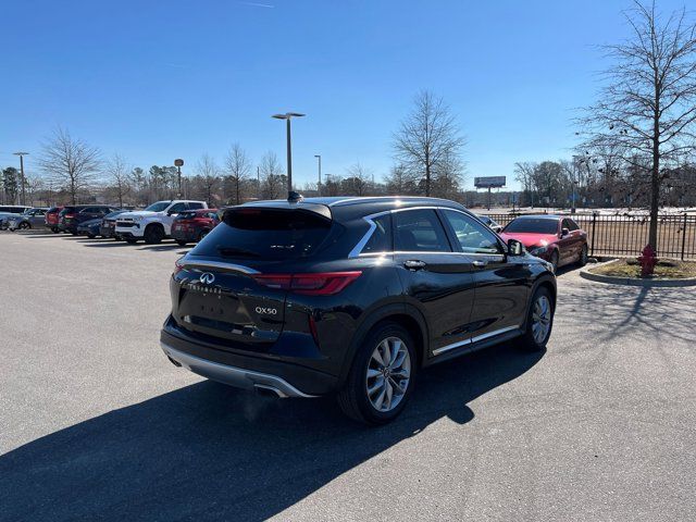 2021 INFINITI QX50 Luxe