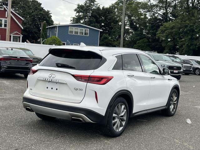 2021 INFINITI QX50 Luxe