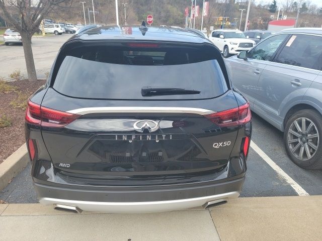 2021 INFINITI QX50 Luxe