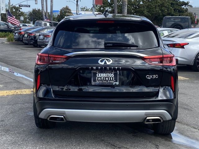 2021 INFINITI QX50 Pure