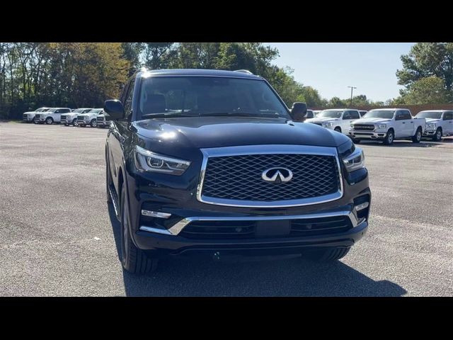 2021 INFINITI QX80 Luxe