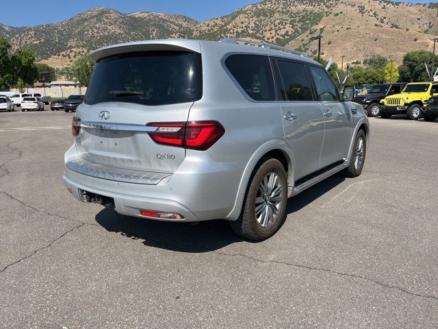 2021 INFINITI QX80 Luxe