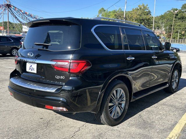 2021 INFINITI QX80 Luxe