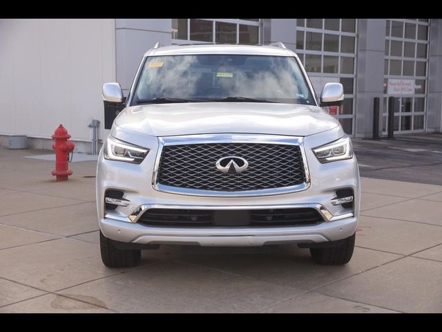 2021 INFINITI QX80 Luxe