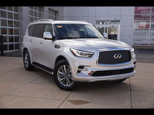 2021 INFINITI QX80 Luxe