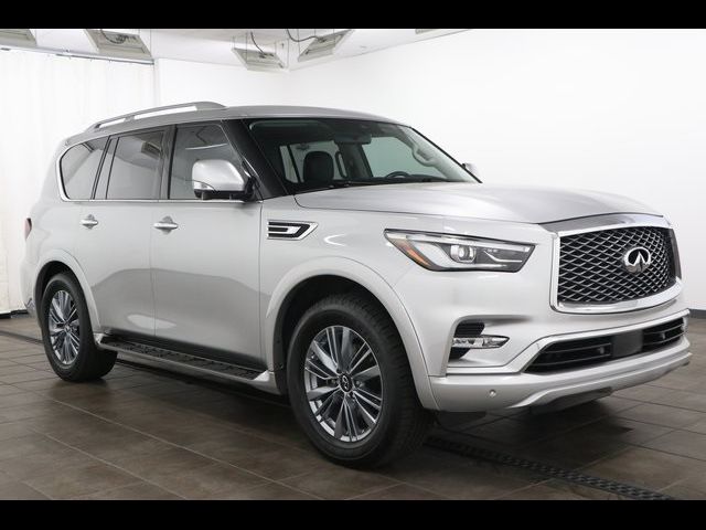 2021 INFINITI QX80 Luxe