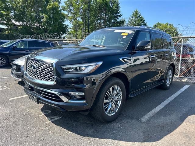 2021 INFINITI QX80 Luxe