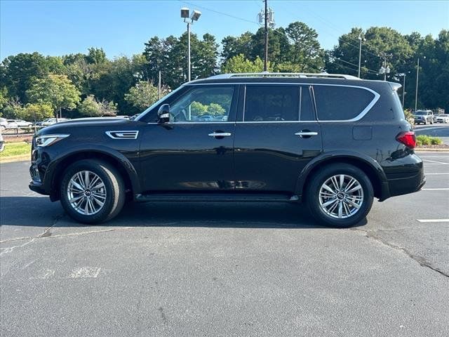 2021 INFINITI QX80 Luxe