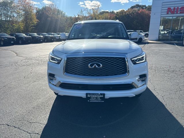 2021 INFINITI QX80 Luxe