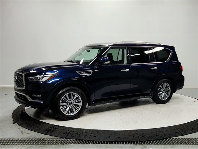 2021 INFINITI QX80 Luxe