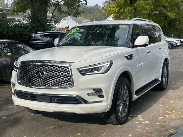 2021 INFINITI QX80 Luxe