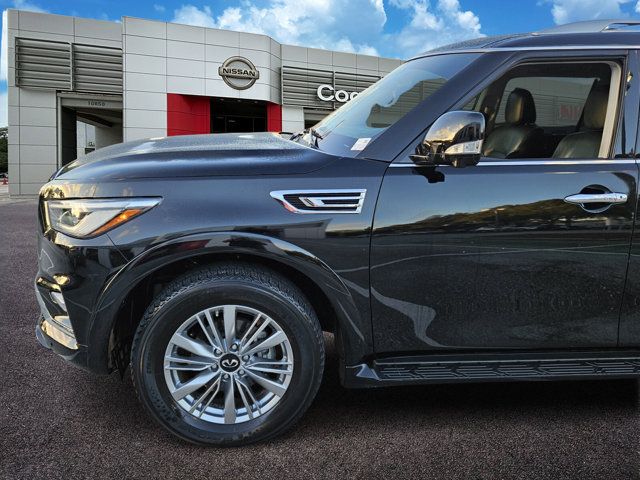 2021 INFINITI QX80 Luxe