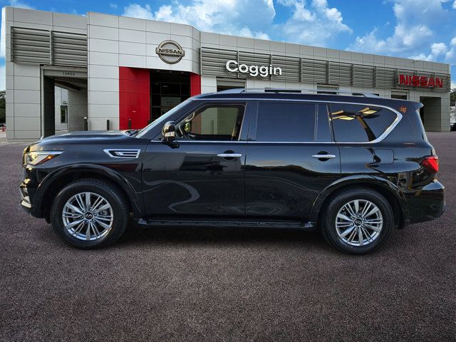 2021 INFINITI QX80 Luxe