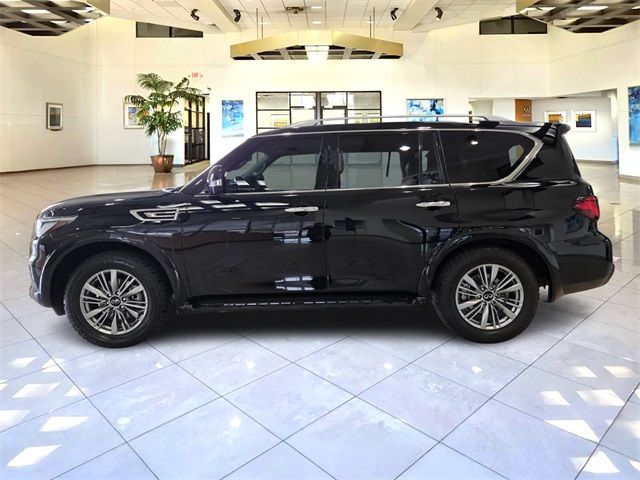 2021 INFINITI QX80 Luxe