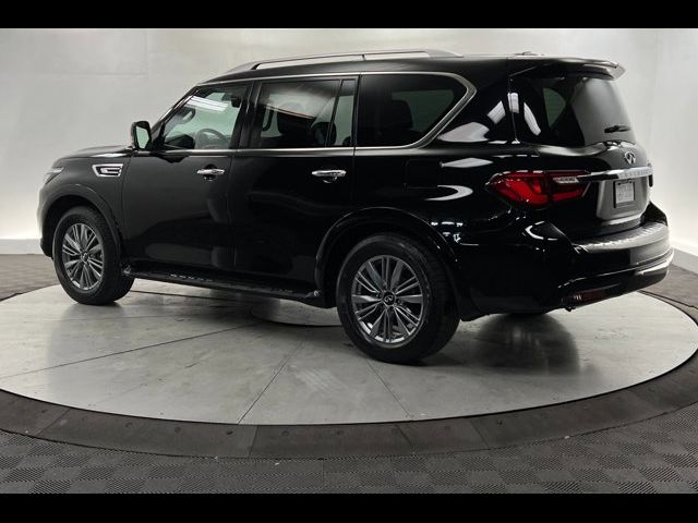 2021 INFINITI QX80 Luxe