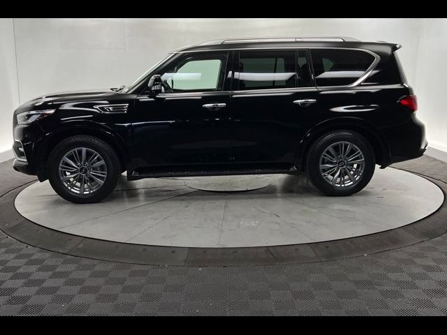 2021 INFINITI QX80 Luxe