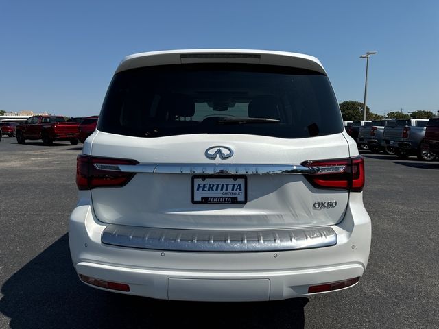 2021 INFINITI QX80 Luxe