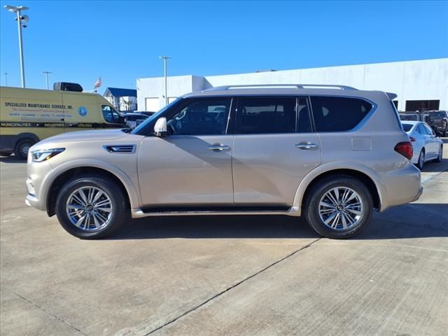 2021 INFINITI QX80 Luxe