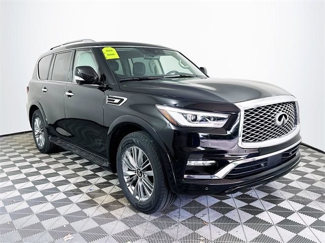 2021 INFINITI QX80 Luxe