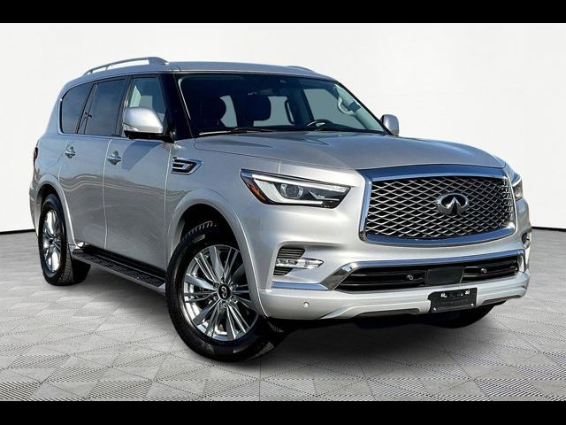 2021 INFINITI QX80 Luxe