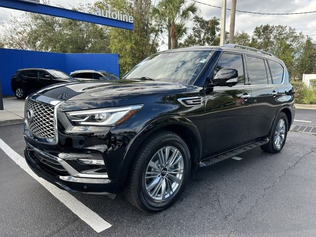 2021 INFINITI QX80 Luxe