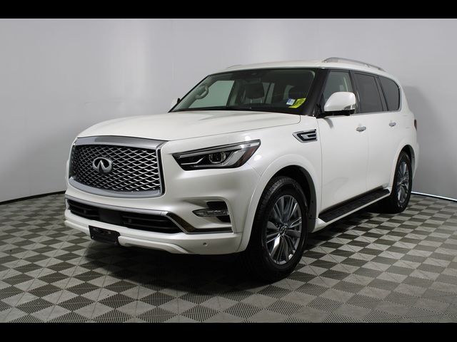 2021 INFINITI QX80 Luxe