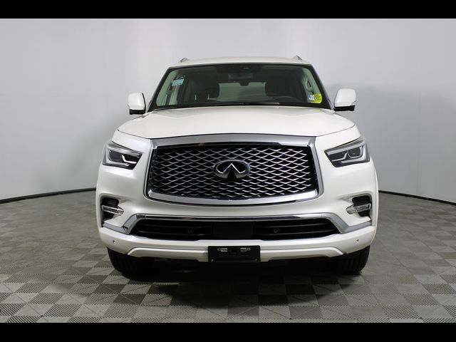 2021 INFINITI QX80 Luxe