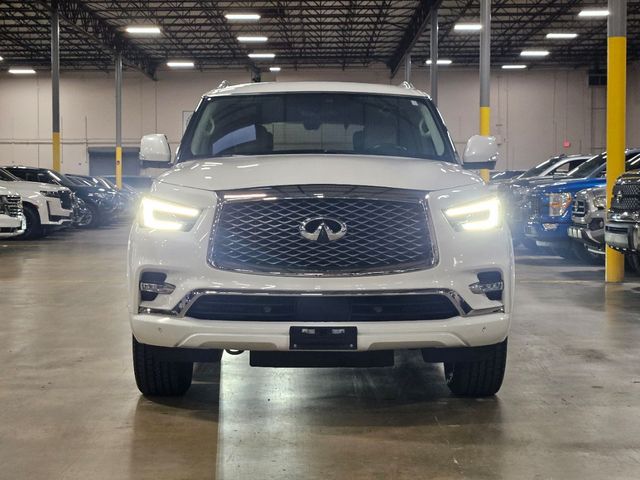 2021 INFINITI QX80 Luxe