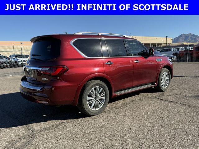 2021 INFINITI QX80 Luxe