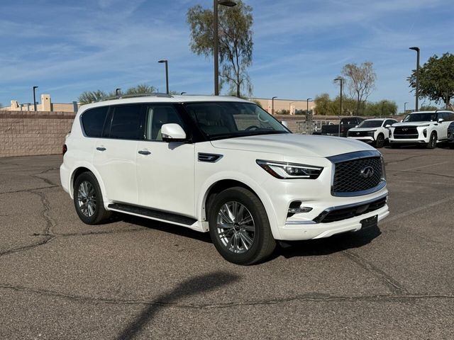 2021 INFINITI QX80 Luxe