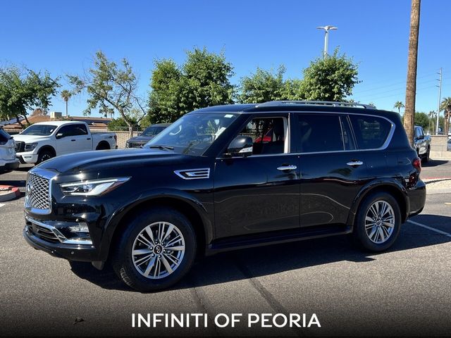 2021 INFINITI QX80 Luxe