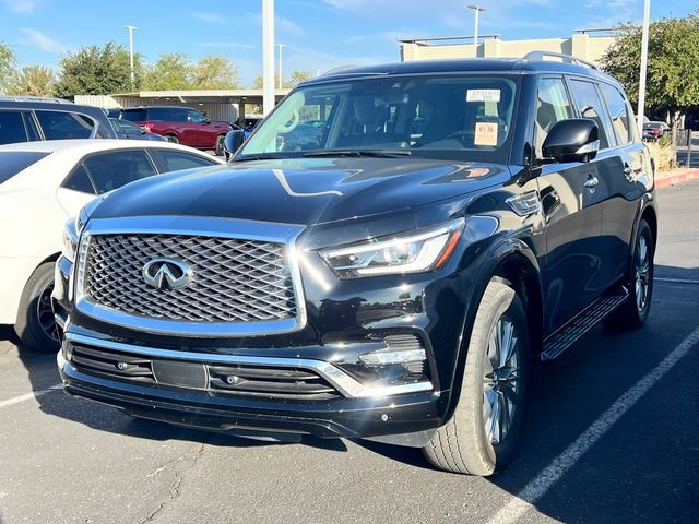 2021 INFINITI QX80 Luxe