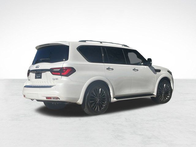 2021 INFINITI QX80 Premium Select