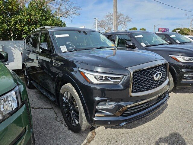 2021 INFINITI QX80 Premium Select