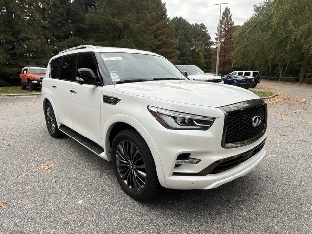 2021 INFINITI QX80 Premium Select