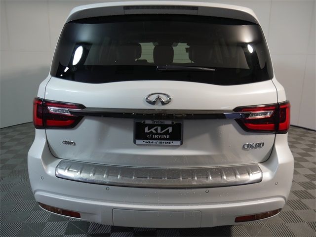 2021 INFINITI QX80 Premium Select