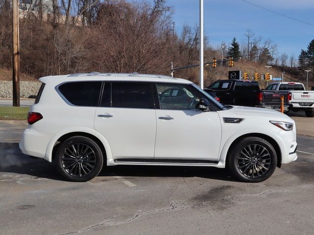 2021 INFINITI QX80 Premium Select