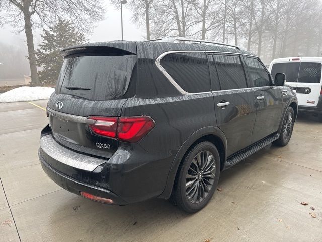 2021 INFINITI QX80 Premium Select