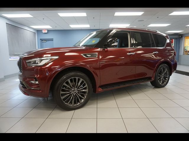 2021 INFINITI QX80 Premium Select