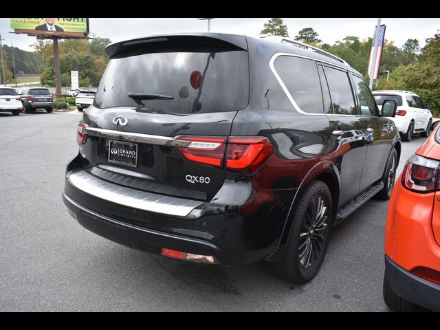 2021 INFINITI QX80 Premium Select