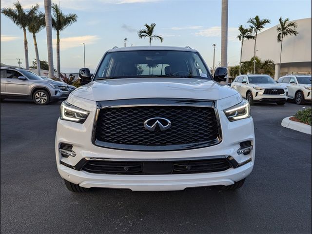 2021 INFINITI QX80 Premium Select