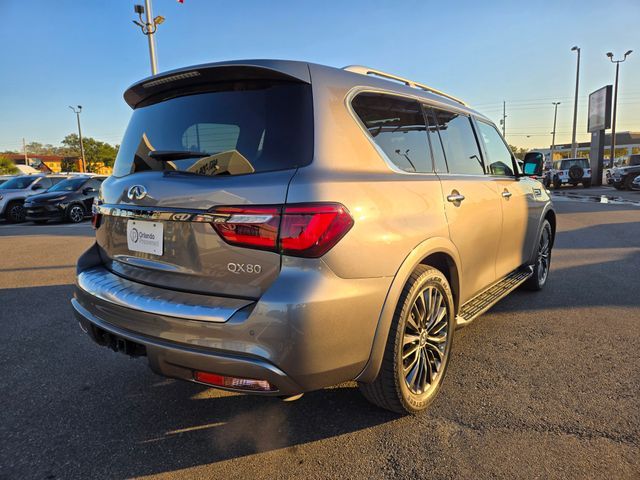 2021 INFINITI QX80 Premium Select