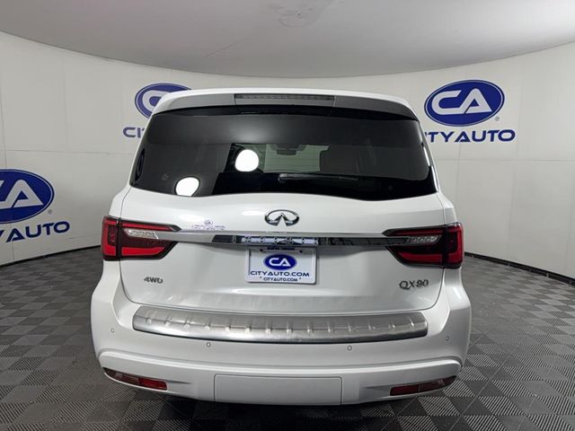 2021 INFINITI QX80 Sensory