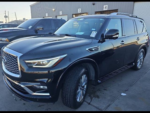 2021 INFINITI QX80 Luxe