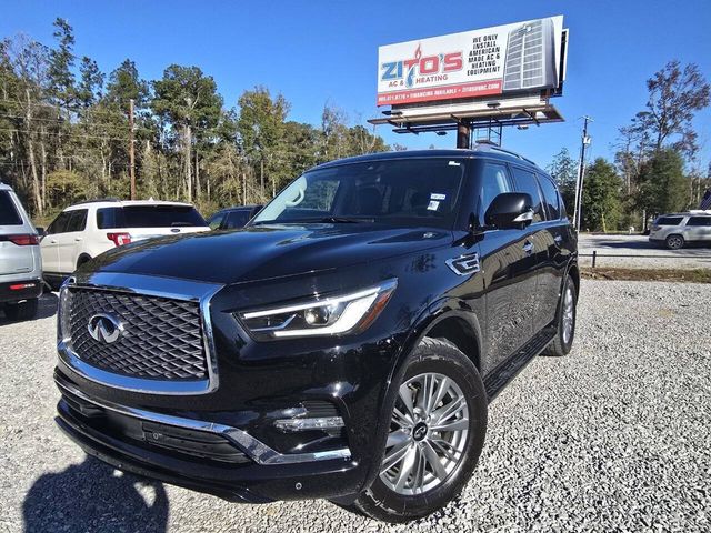 2021 INFINITI QX80 Luxe