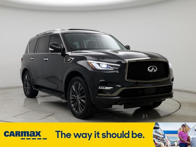 2021 INFINITI QX80 Premium Select