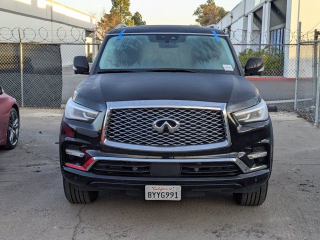 2021 INFINITI QX80 Luxe