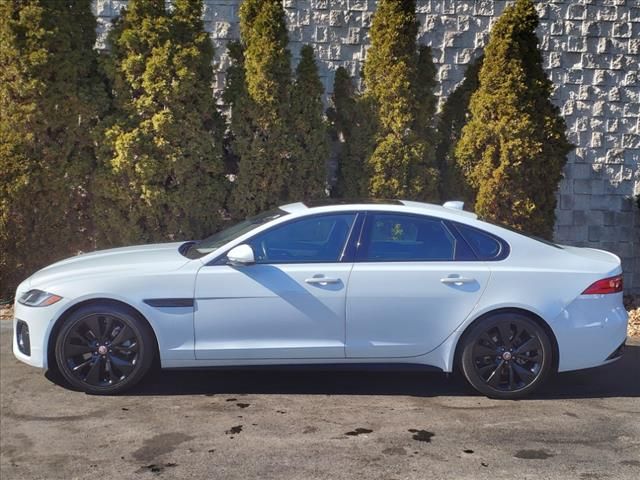 2021 Jaguar XF R-Dynamic SE