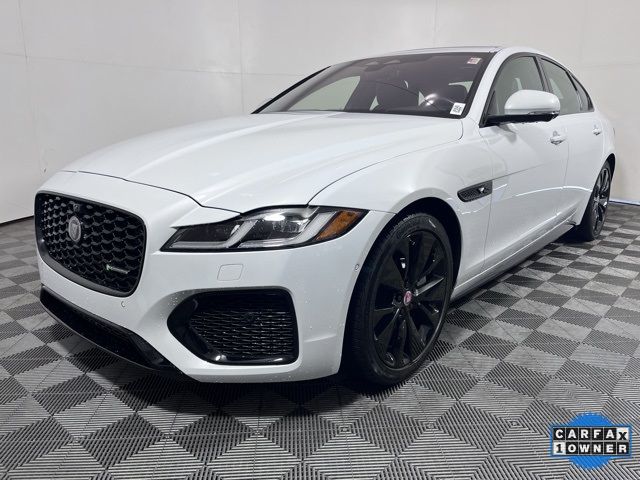 2021 Jaguar XF R-Dynamic SE