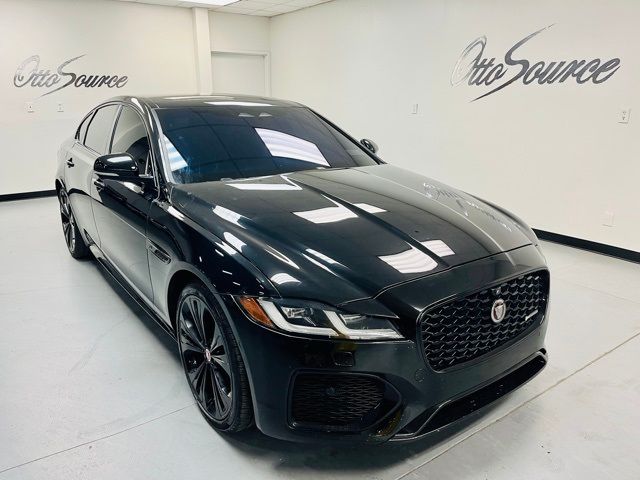 2021 Jaguar XF R-Dynamic SE